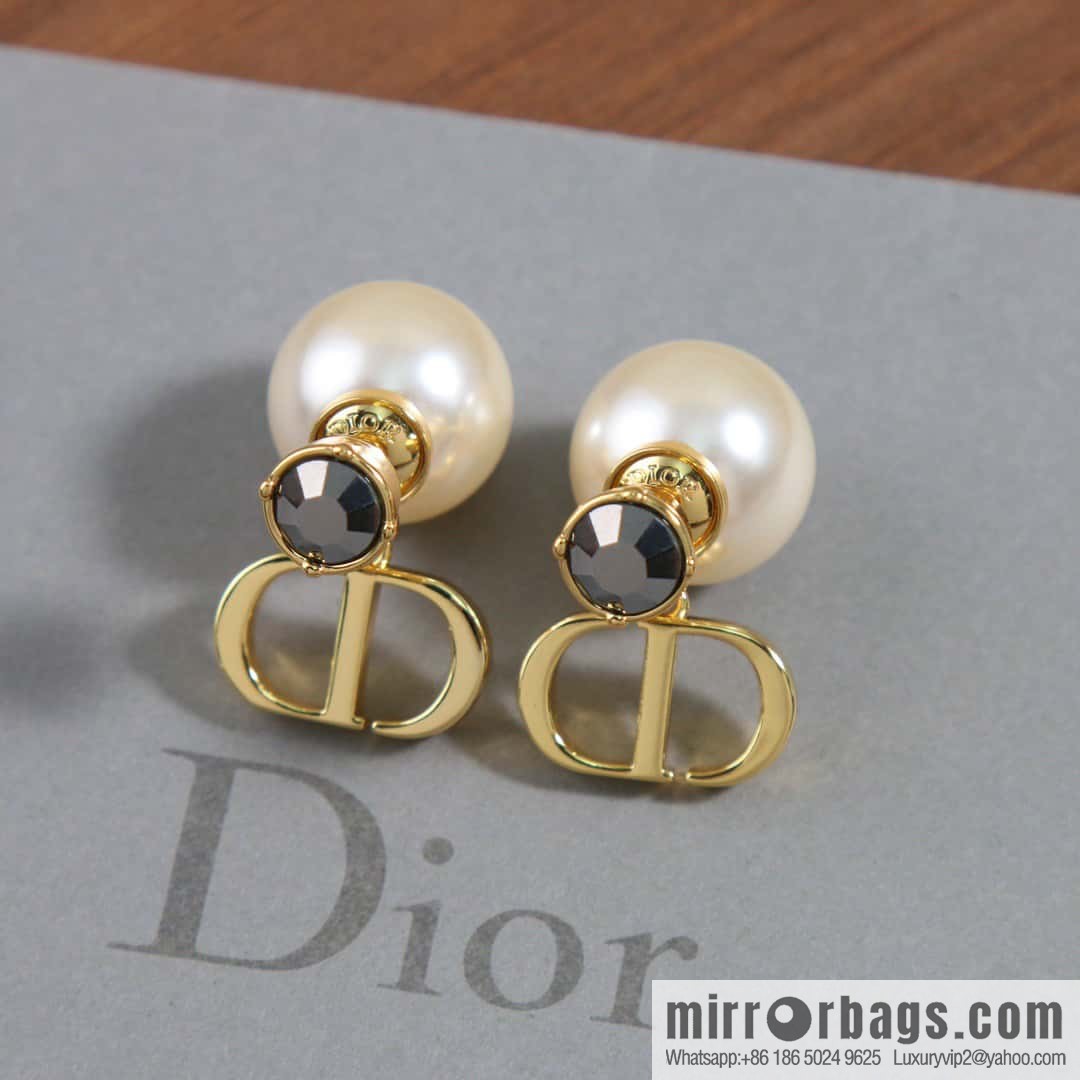 New ☑️ DIOR CD pearl black diamond stud earrings