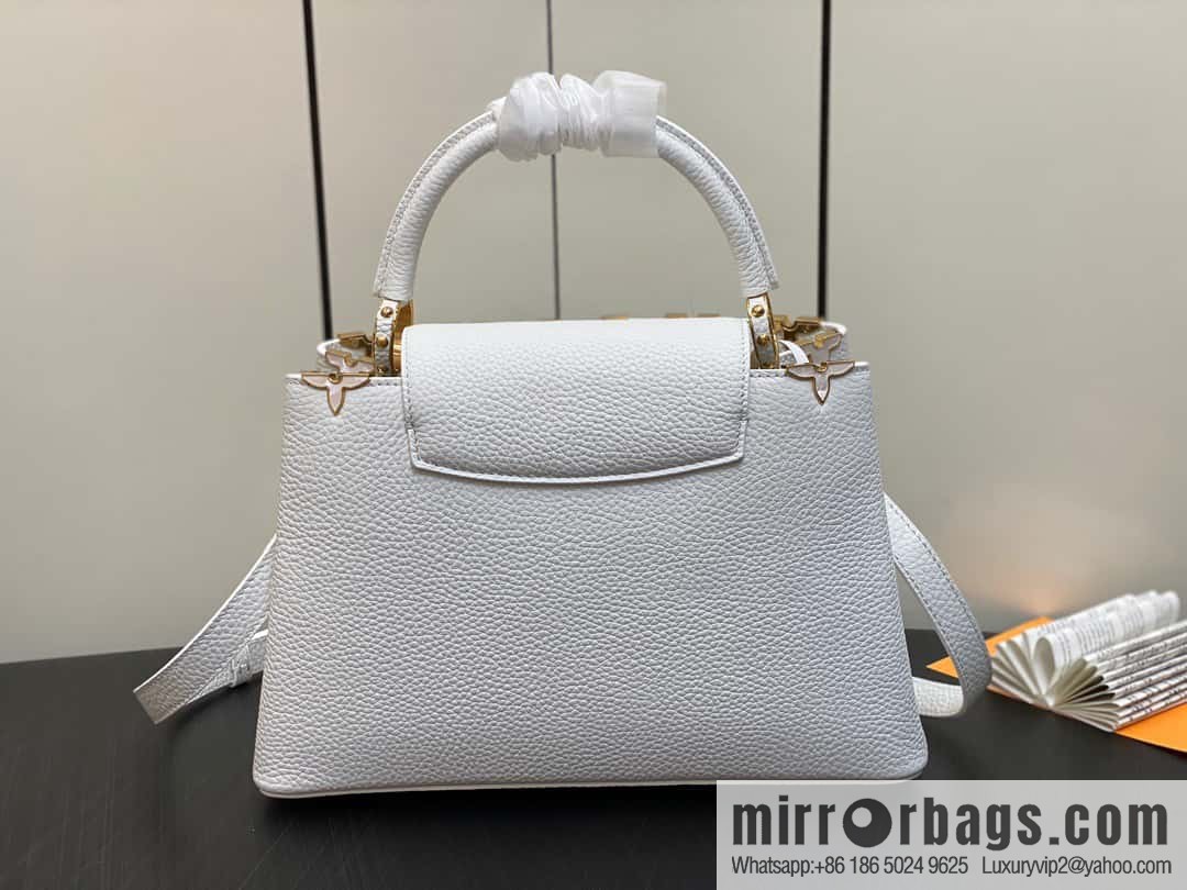 [Boutique‑grade] M23331 white, full leather cap, that English series CAPUCINES medium handbag, this Capucines BB Flower Crown handbag