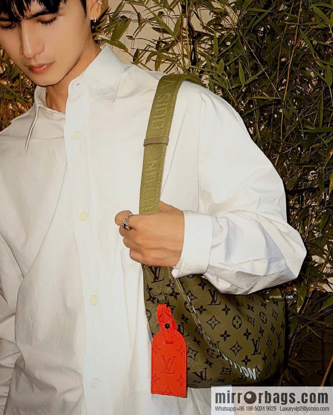[Boutique‑grade] M23779 green, men's bag moon bag series HAMAC handbag M23779 green (silk screen)