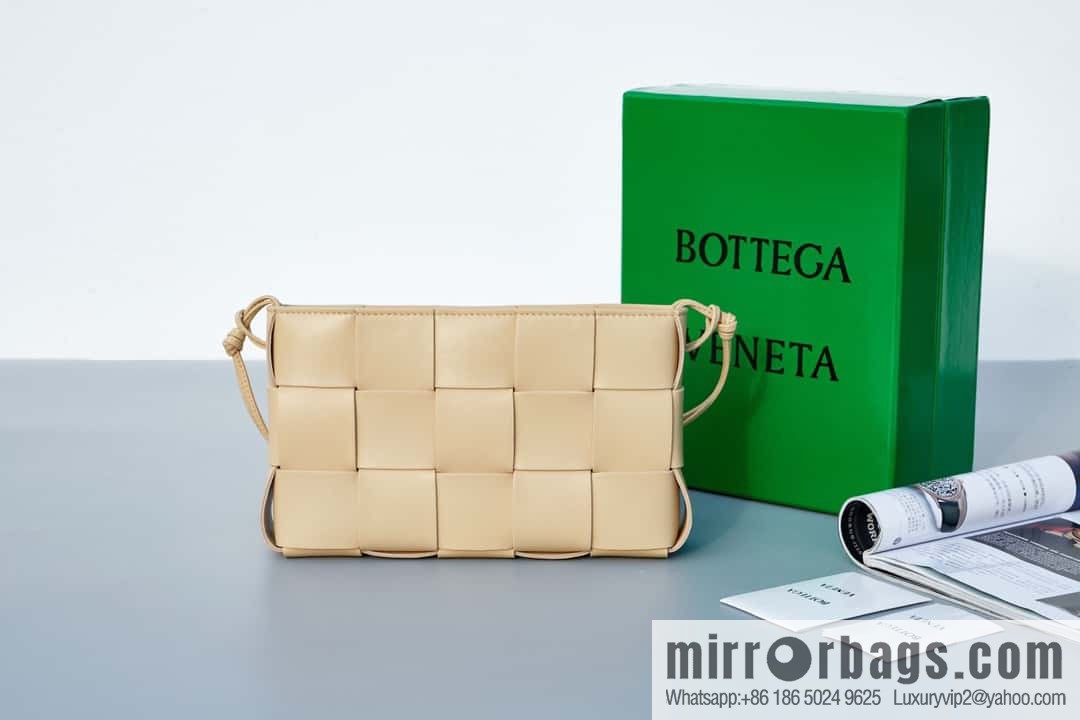 #BV 2023 Cassette Strap Underarm Bag, Model: 730543 Model 80846 Oatmeal