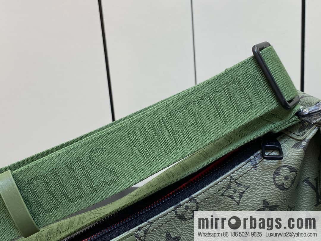 [Boutique‑grade] M23779 green, men's bag moon bag series HAMAC handbag M23779 green (silk screen)
