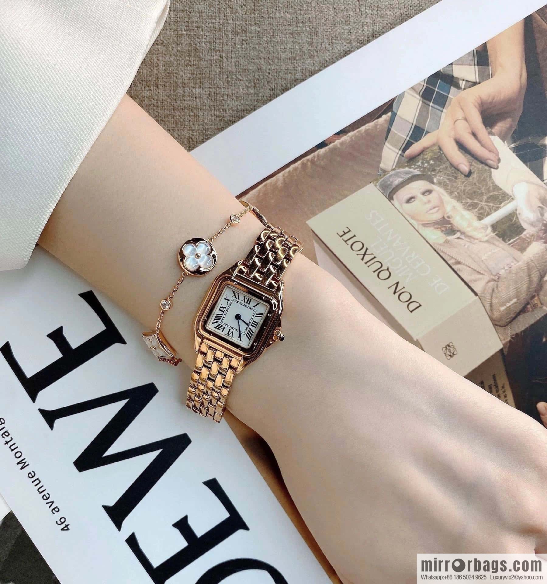 ❗️Popular ❗️ ☀ Louis Vuitton LV White Fritillary Four Flowers Bracelet ☀
