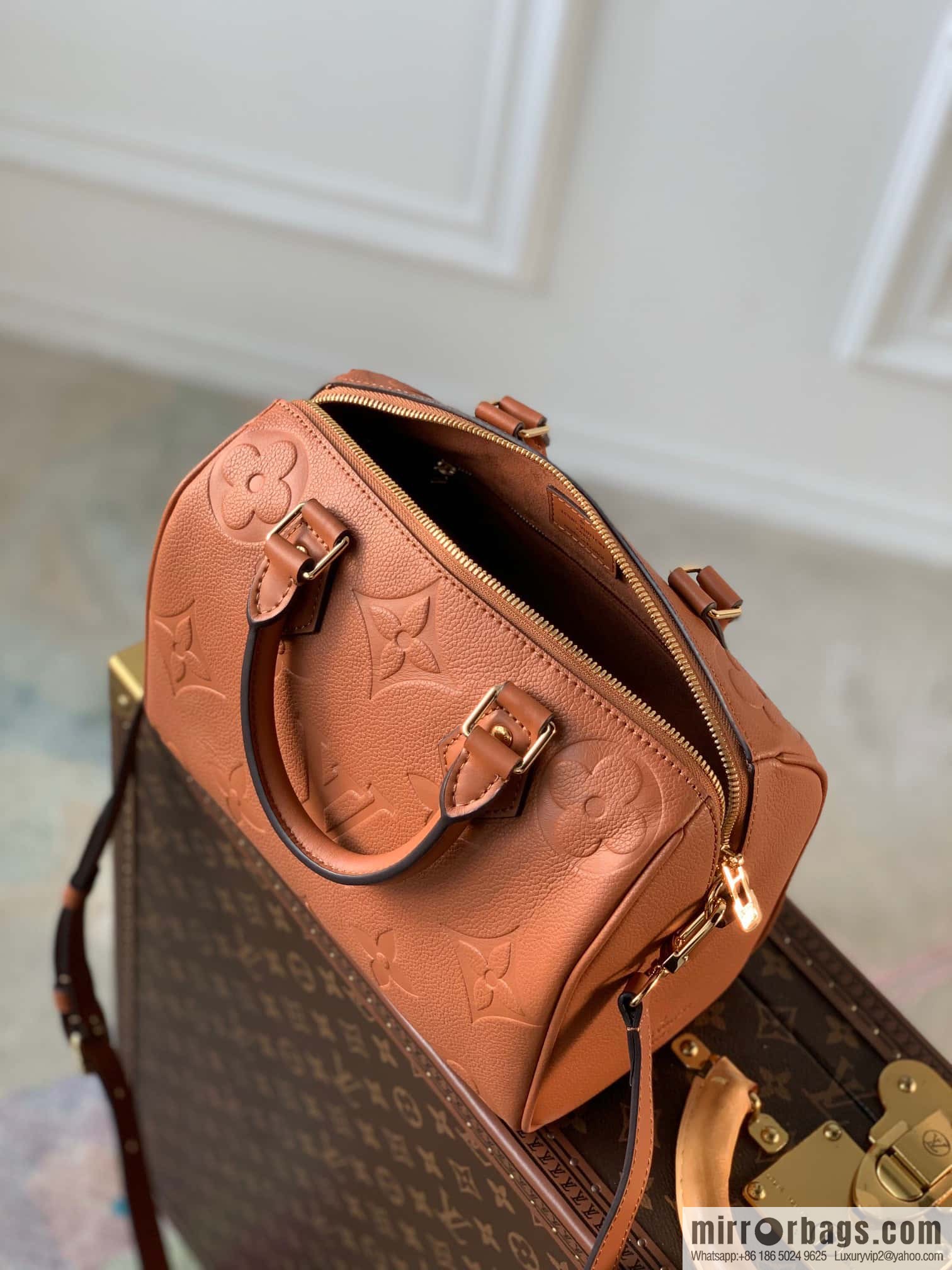 LV M46136 SPEEDY BANDOULIZRE 25 BAG Speedy Bandoulière 25 Handbag M59273