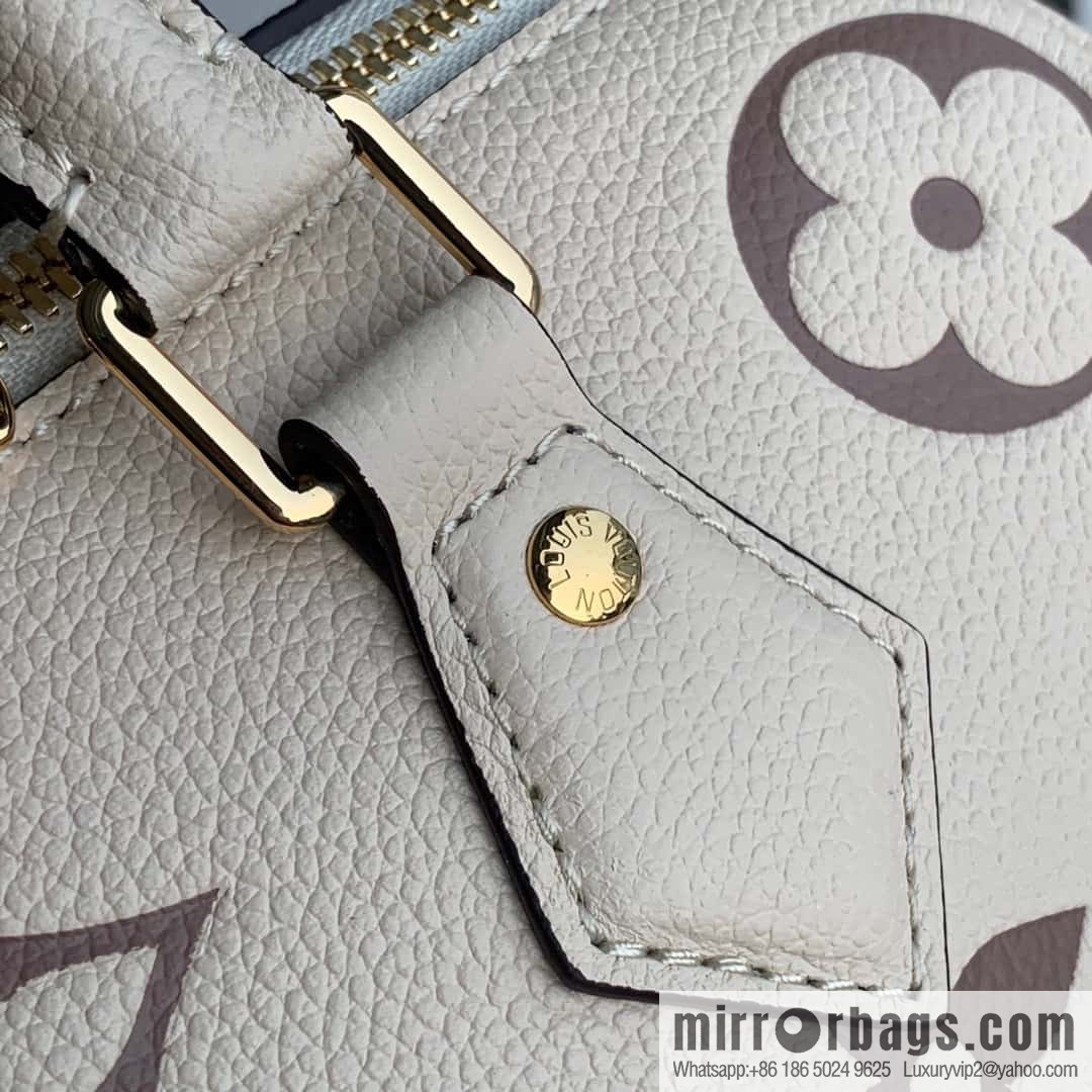 LV M46136 SPEEDY BANDOULIZRE 25 BAG Speedy Bandoulière 25 handbag M58947 white