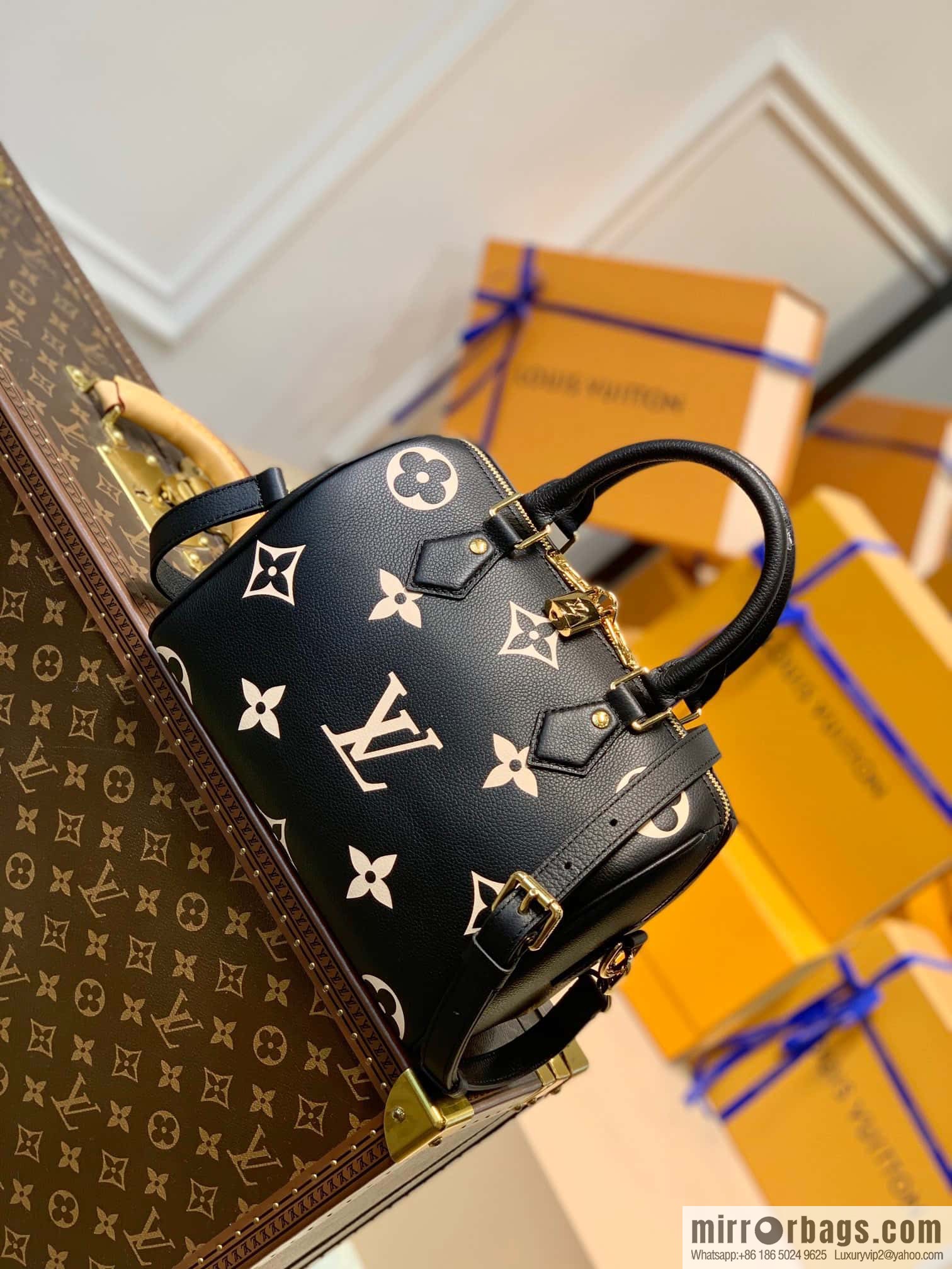 LV M46136 SPEEDY BANDOULIZRE 25 BAG Speedy Bandoulière 25 handbag M58947 black