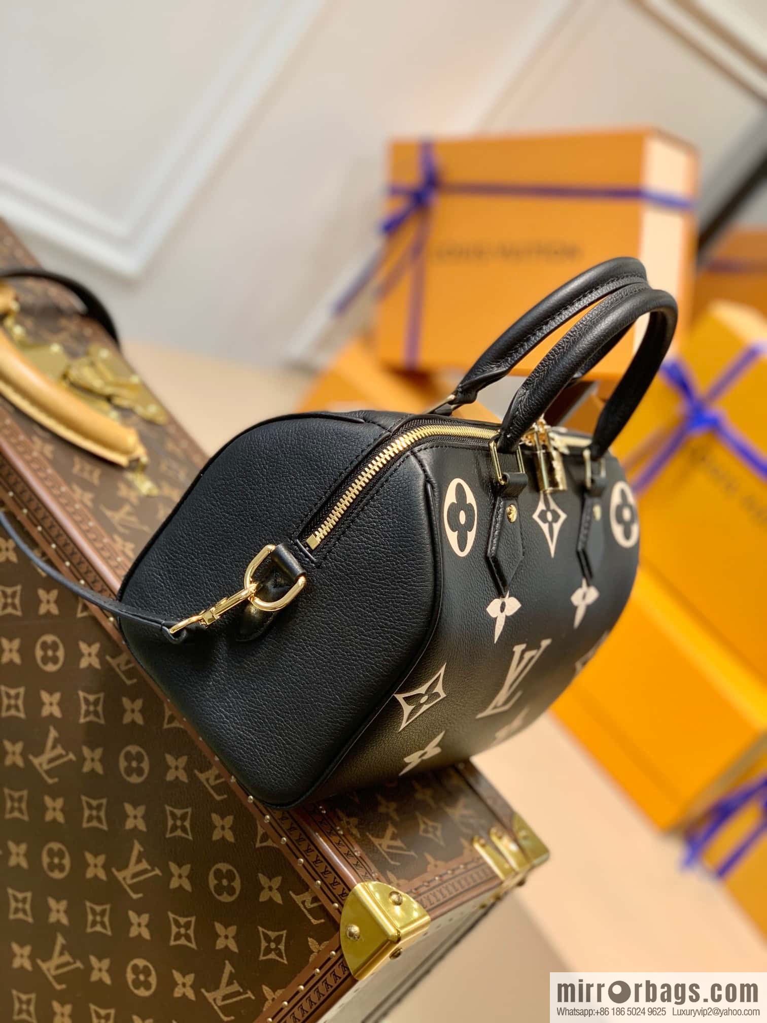 LV M46136 SPEEDY BANDOULIZRE 25 BAG Speedy Bandoulière 25 handbag M58947 black