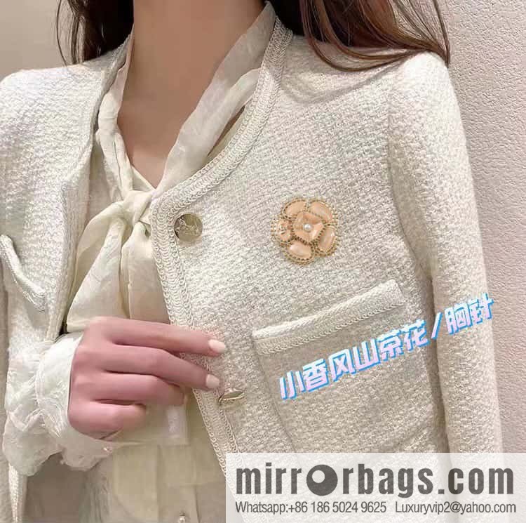 ☀️New ☑️ Chanel Double C Camellia Brooch ☀️