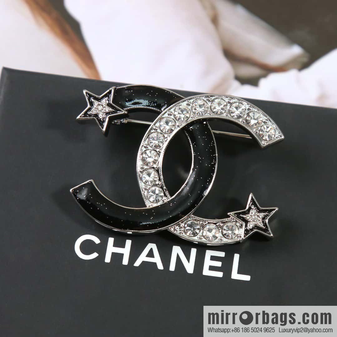 ☀️New ☑️ Chanel Double C Pentagram ⭐ Stars Full Diamond Brooch ☀️