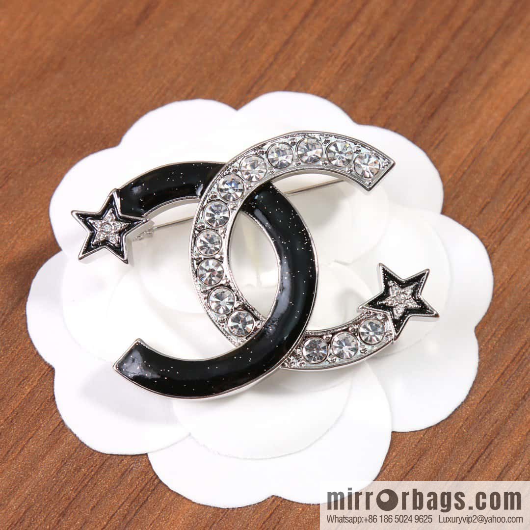 ☀️New ☑️ Chanel Double C Pentagram ⭐ Stars Full Diamond Brooch ☀️
