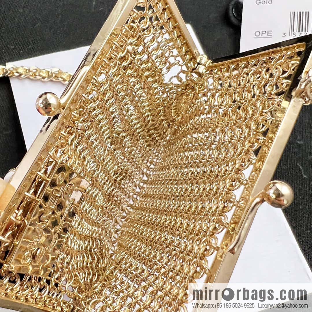 ❗️New ❗️ ☀☀️ 2021 new Chanel earphone bag messenger bag necklace sweater chain ☀