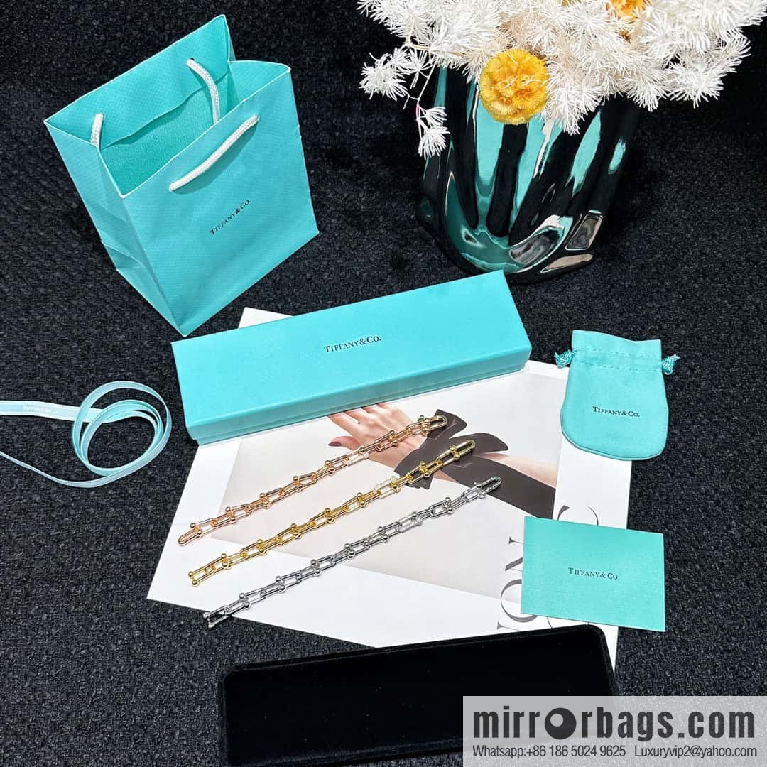 ❗️New ❗️ ☀ Tiffany & Co. Tiffany HardWear Horseshoe Bracelet ☀