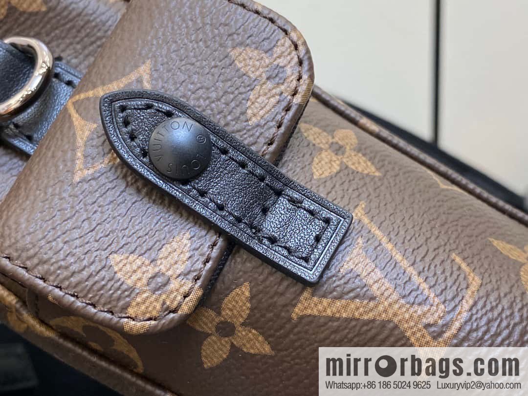 [Premium‑quality] M82769 monogram men's bag mini backpack series, autumn and winter new NANO CHRISTOPHER handbag Christopher backpack M82769 cover backpack satchel mini backpack satchel