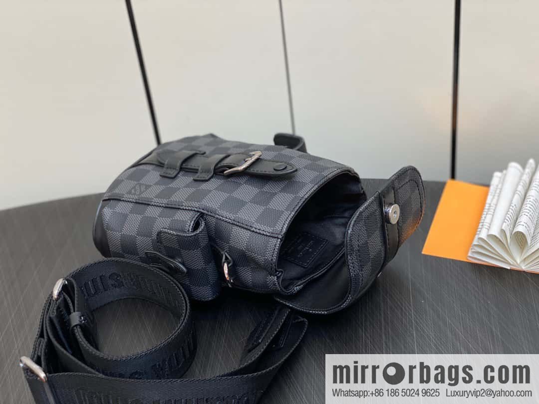 [Boutique‑grade] M82769 Haige, men's bag mini backpack series, autumn and winter new NANO CHRISTOPHER handbag Christopher backpack M82769