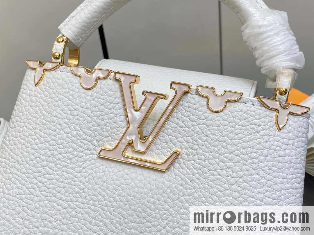 [Boutique‑grade] M23331 white, full leather cap that English series CAPUCINES mini handbag Capucines mini Flower Crown handbag