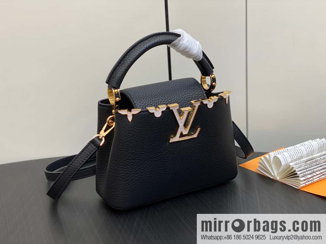 [Boutique‑grade] M23263 black full leather cap that English series CAPUCINES mini handbag Capucines mini Flower Crown handbag