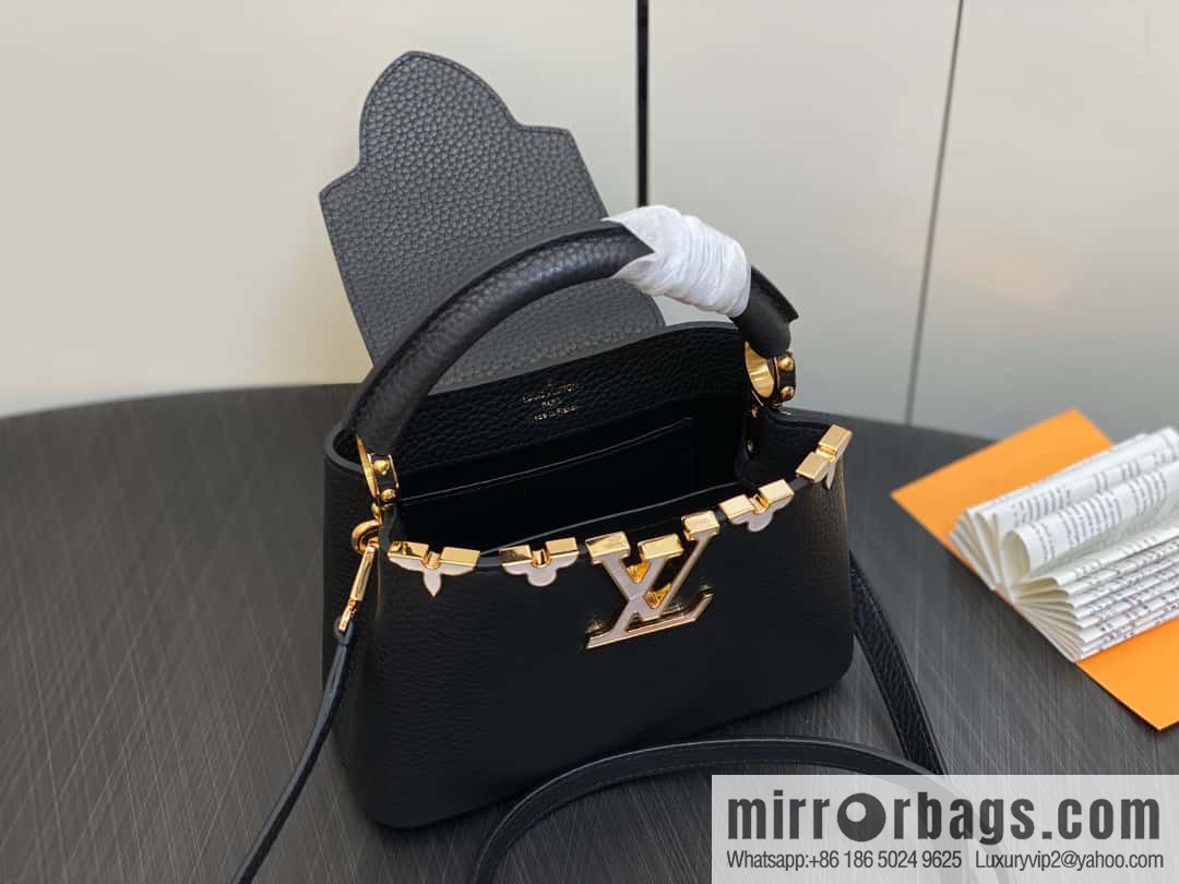 [Boutique‑grade] M23263 black full leather cap that English series CAPUCINES mini handbag Capucines mini Flower Crown handbag