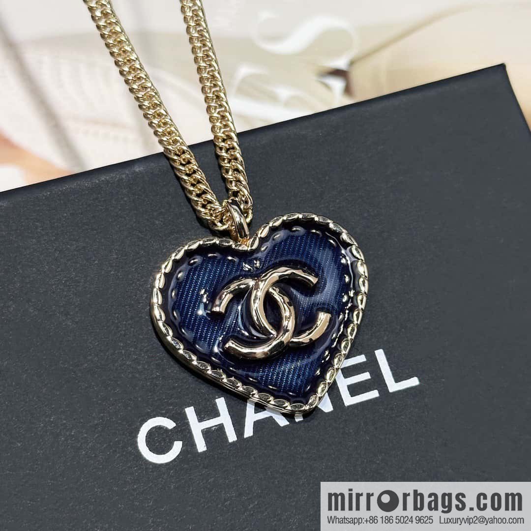❗️New ❗️☀️ New ☑️ Chanel Denim Peach Heart Love Long Necklace ☀️