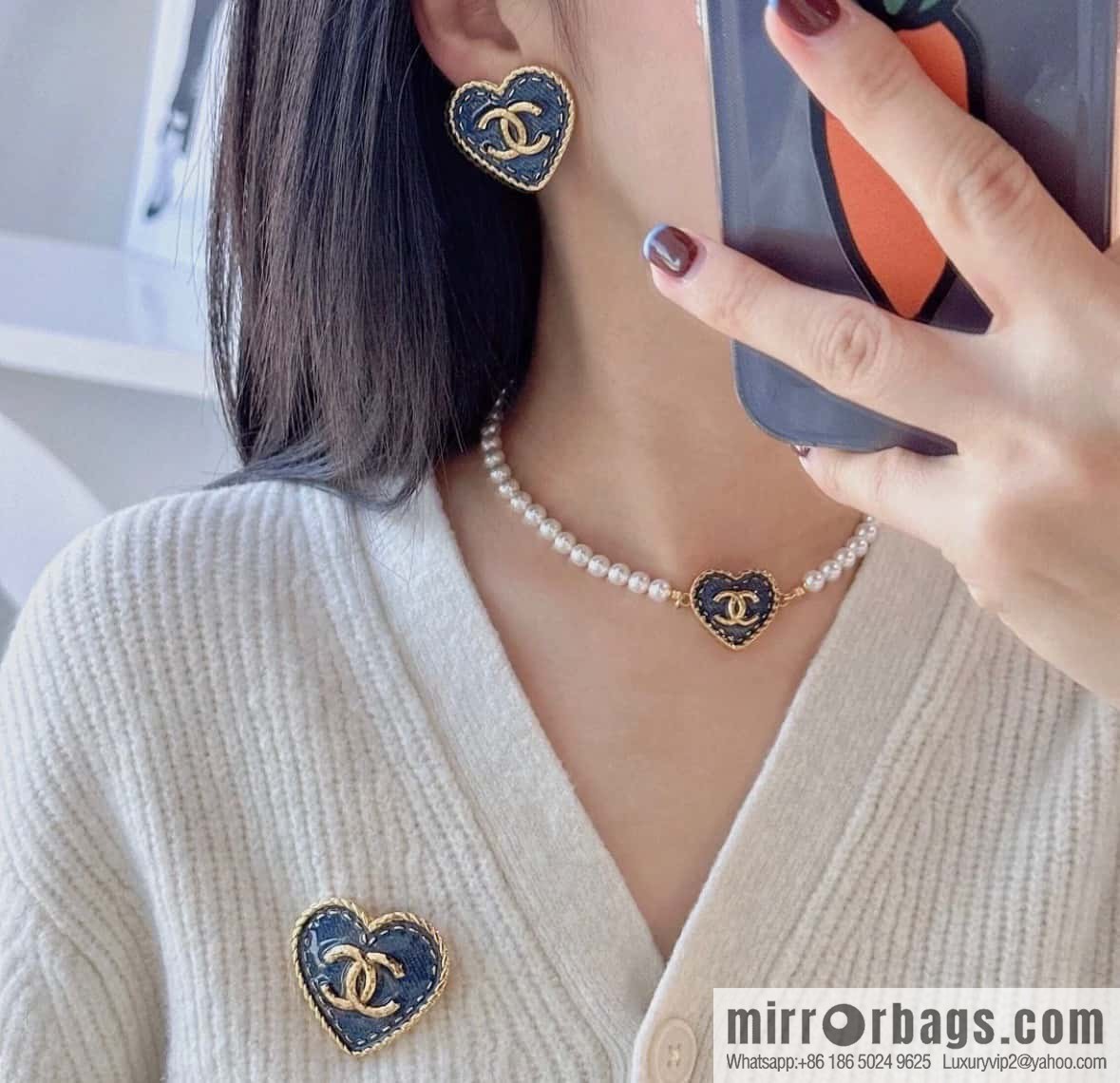 ❗️New ❗️ ☀️ new ☑️ Chanel denim peach heart love brooch ☀️