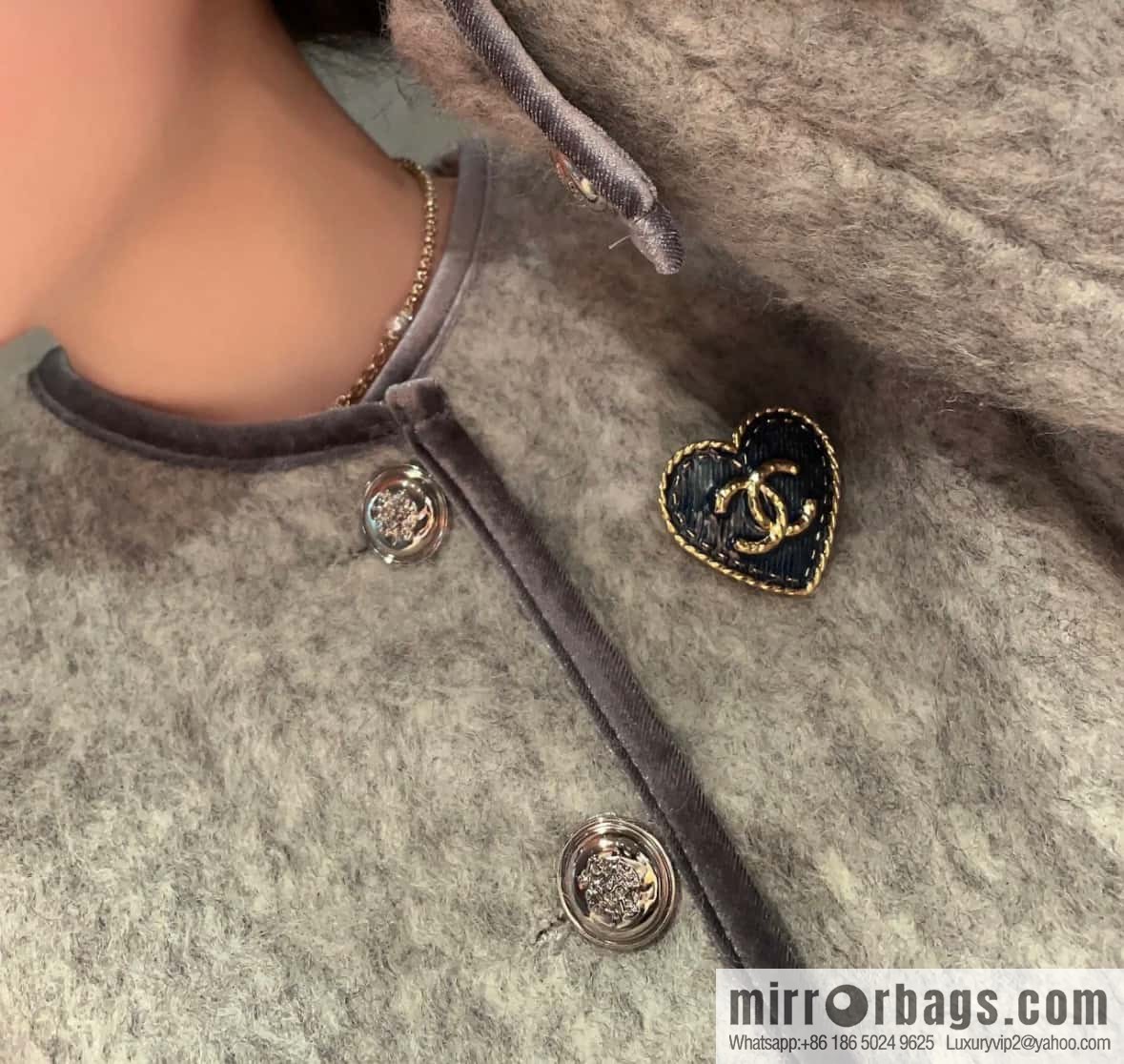 ❗️New ❗️ ☀️ new ☑️ Chanel denim peach heart love brooch ☀️