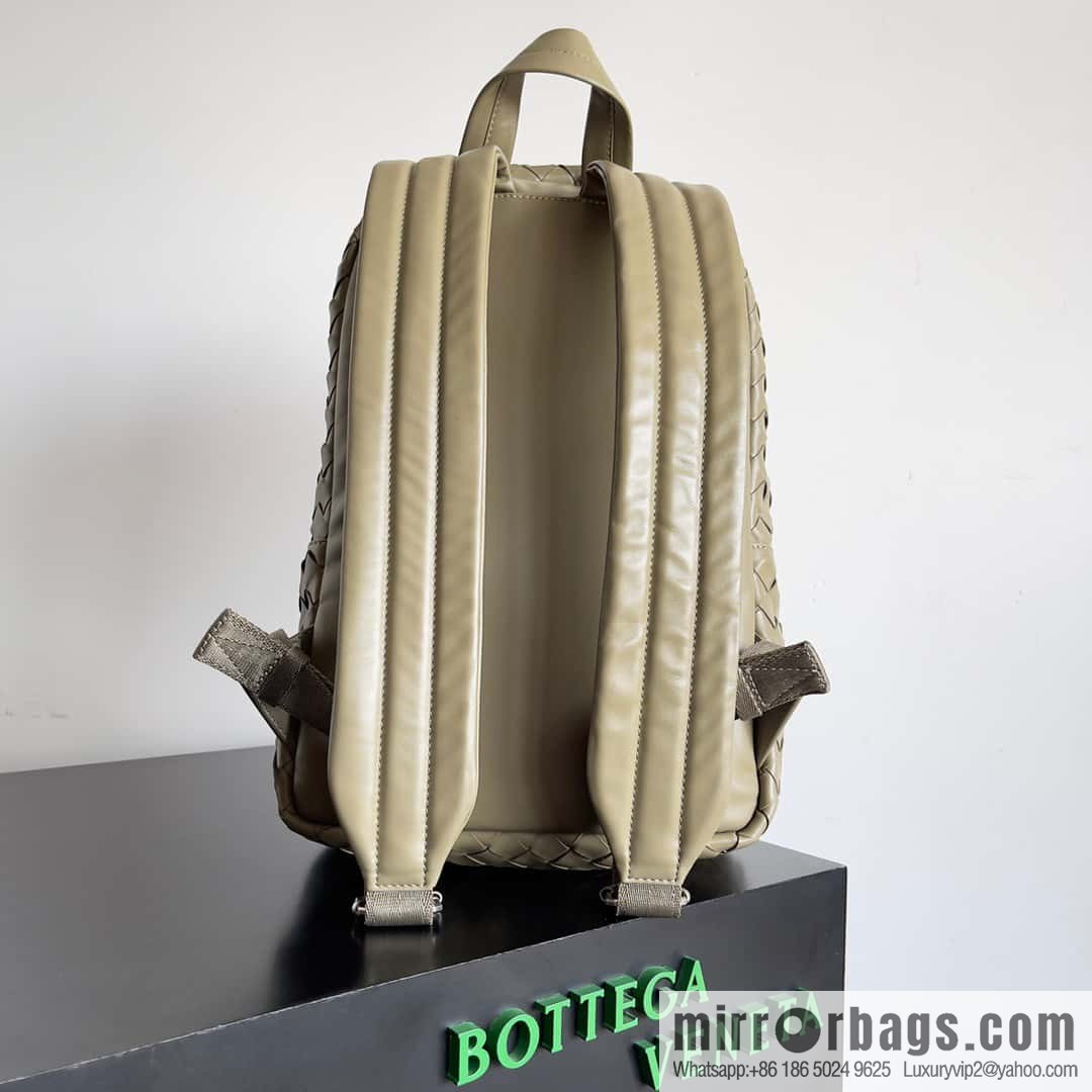#Bv new men's backpack 730728 classic woven backpack model number: 730728 taupe