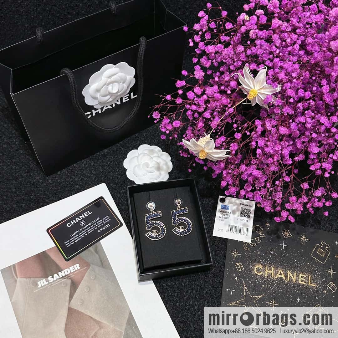 ❗️New ❗️☀️ new ☑️ Chanel c2 double C denim 5 word stud earrings ☀️