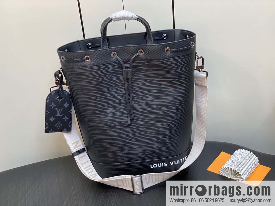 M23117 black epi bucket bag series Maxi Noé Sling bucket handbag