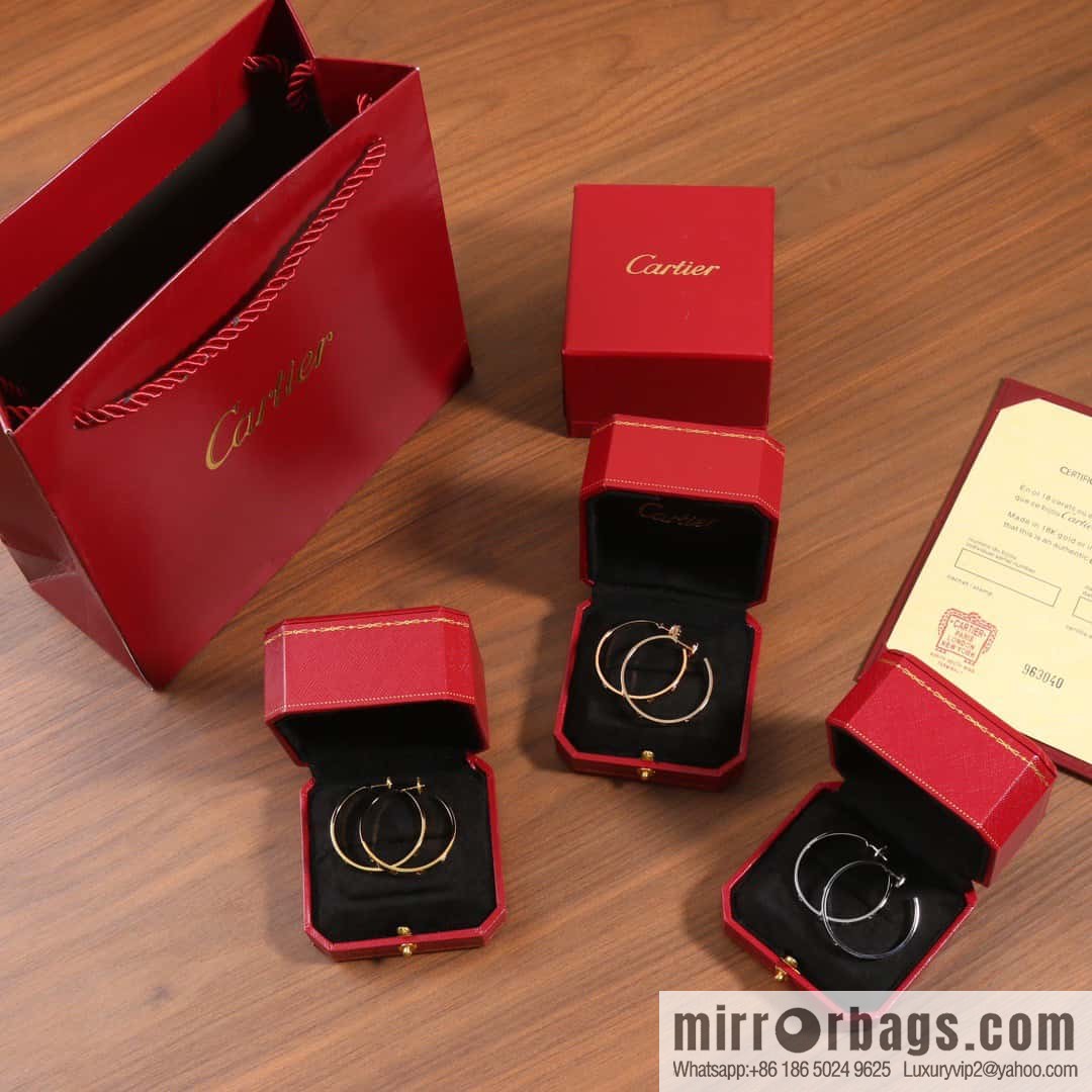 ☀Cartier LOVE series stud earrings ☀