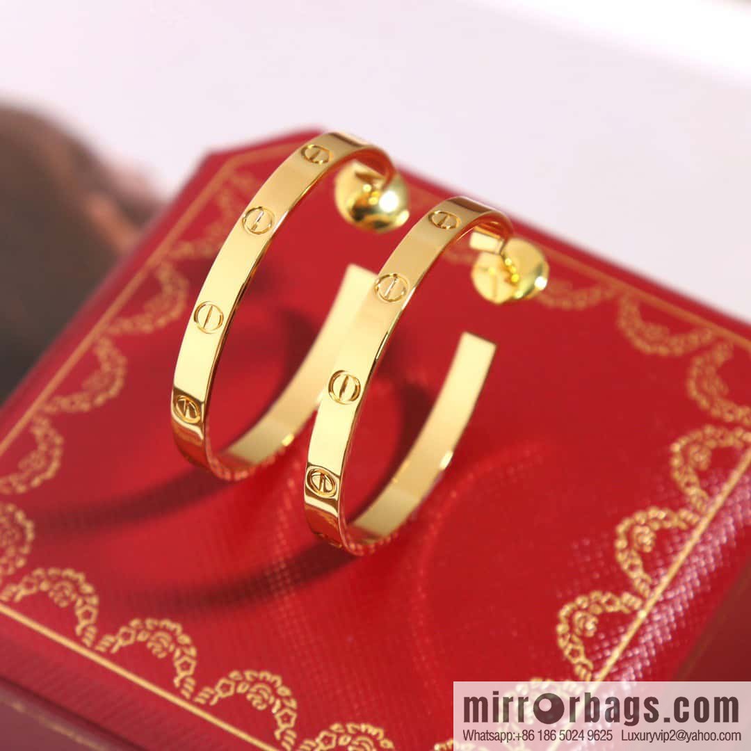 ☀Cartier LOVE series stud earrings ☀