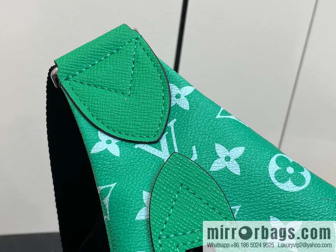 [Boutique‑grade] M31000 green M30936 men's bag breast bag series DUO shoulder bag