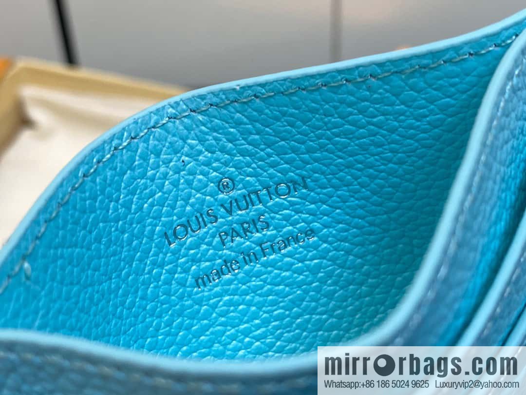 [Boutique‑grade] M82171 pearlescent blue, full leather M82739 card holder wallet series LV CHARMS card holder