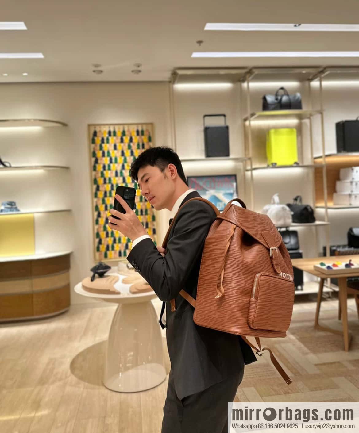 M23099 MONTSOURIS backpack