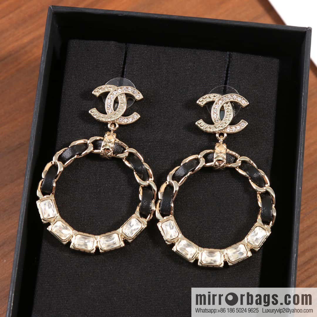☀️New ☑️ Chanel double c black leather rope round earrings stud earrings