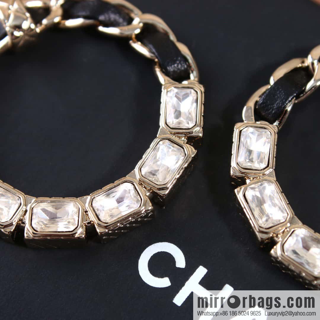 ☀️New ☑️ Chanel double c black leather rope round earrings stud earrings