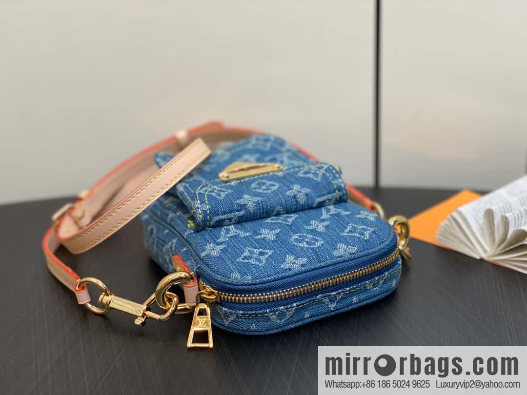 [Boutique‑grade] M82948 blue denim, mailman bag series Fairfax Pochette handbag
