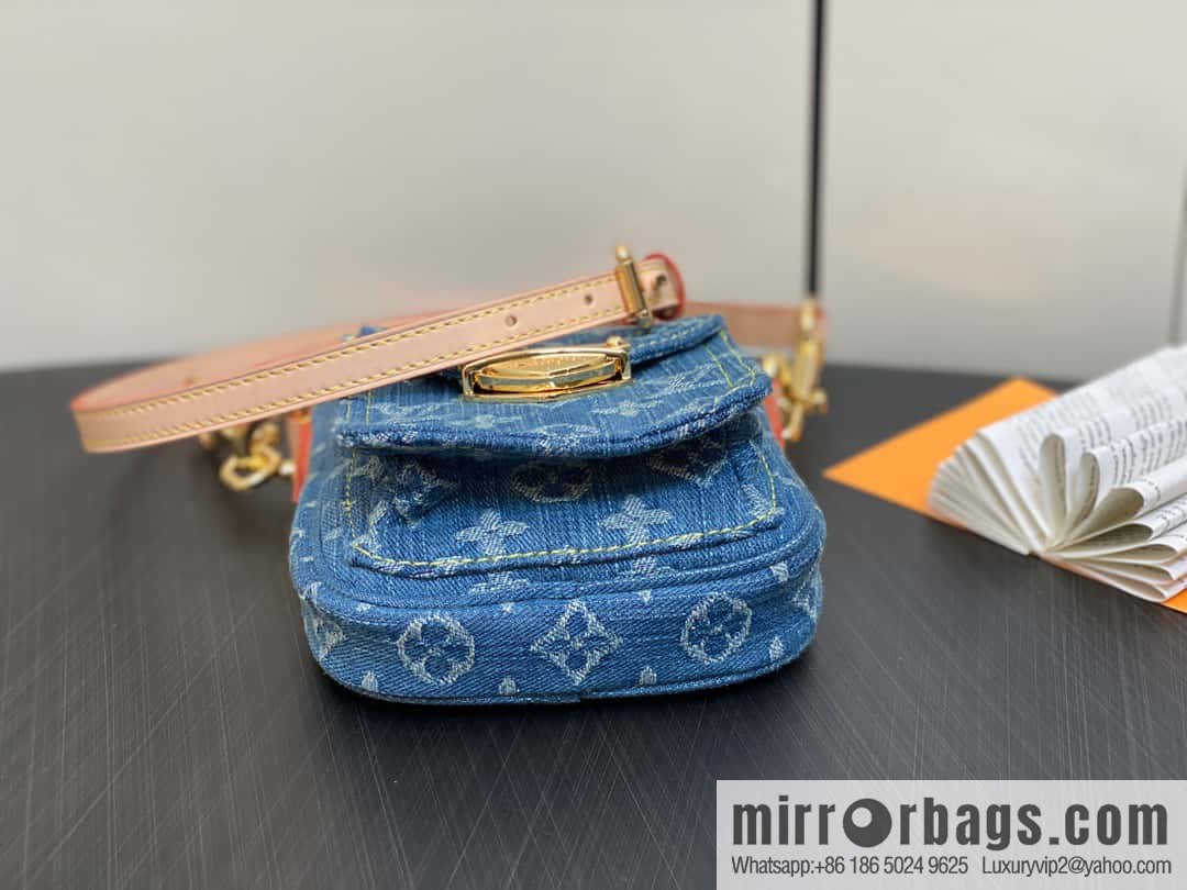 [Boutique‑grade] M82948 blue denim, mailman bag series Fairfax Pochette handbag