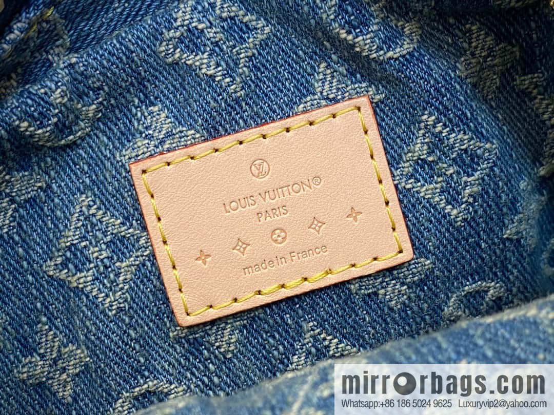 [Boutique‑grade] M82948 blue denim, mailman bag series Fairfax Pochette handbag