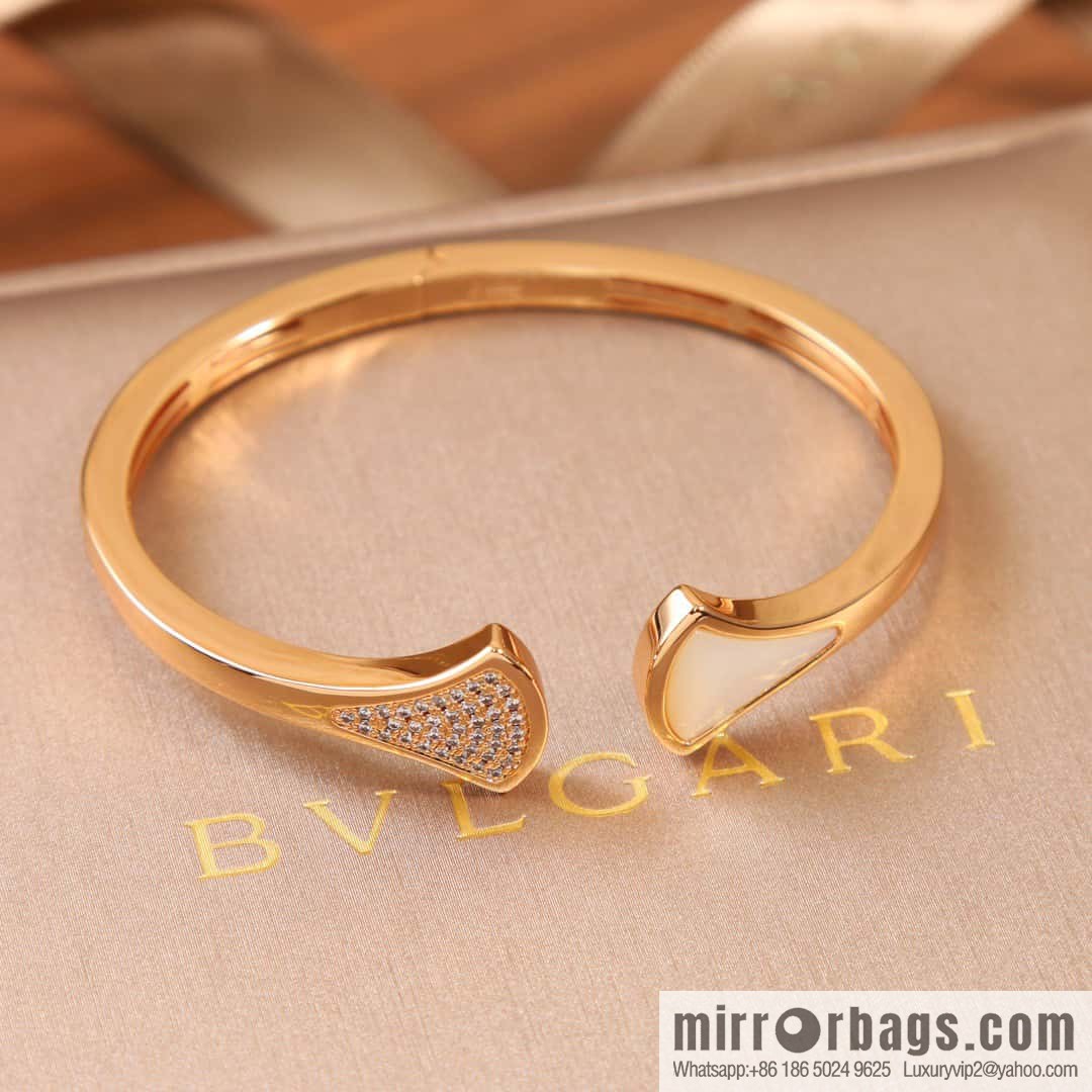 ☀BVLGARI DIVAS 'DREAM Fan Bracelet ☀️