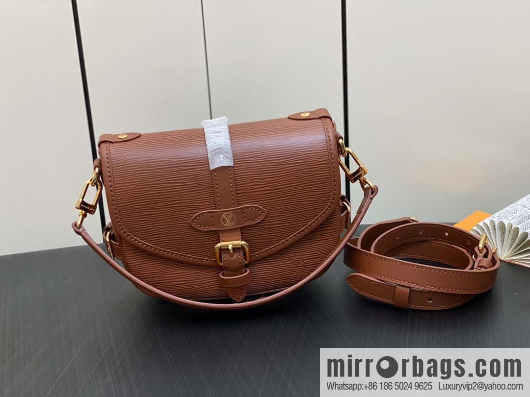 [Boutique‑grade] M23470 dark brown M23471 caramel M23469 epi saddle bag series SAUMUR BB handbag