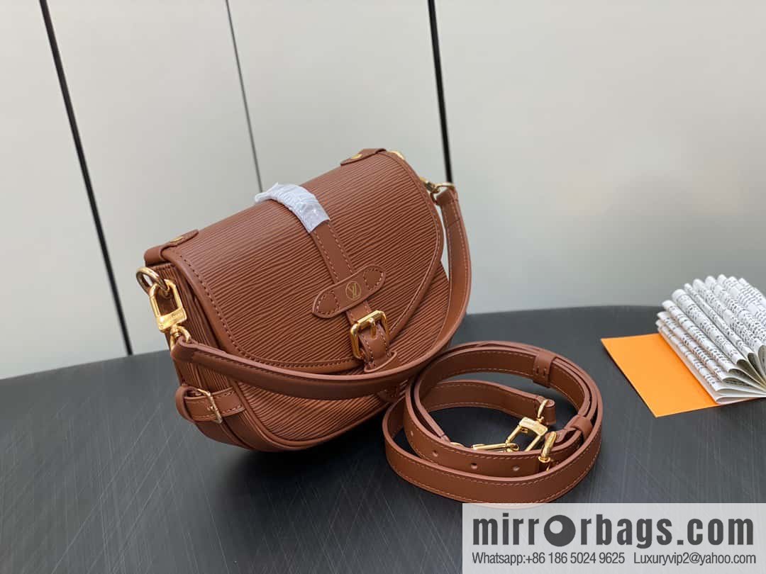 [Boutique‑grade] M23470 dark brown M23471 caramel M23469 epi saddle bag series SAUMUR BB handbag