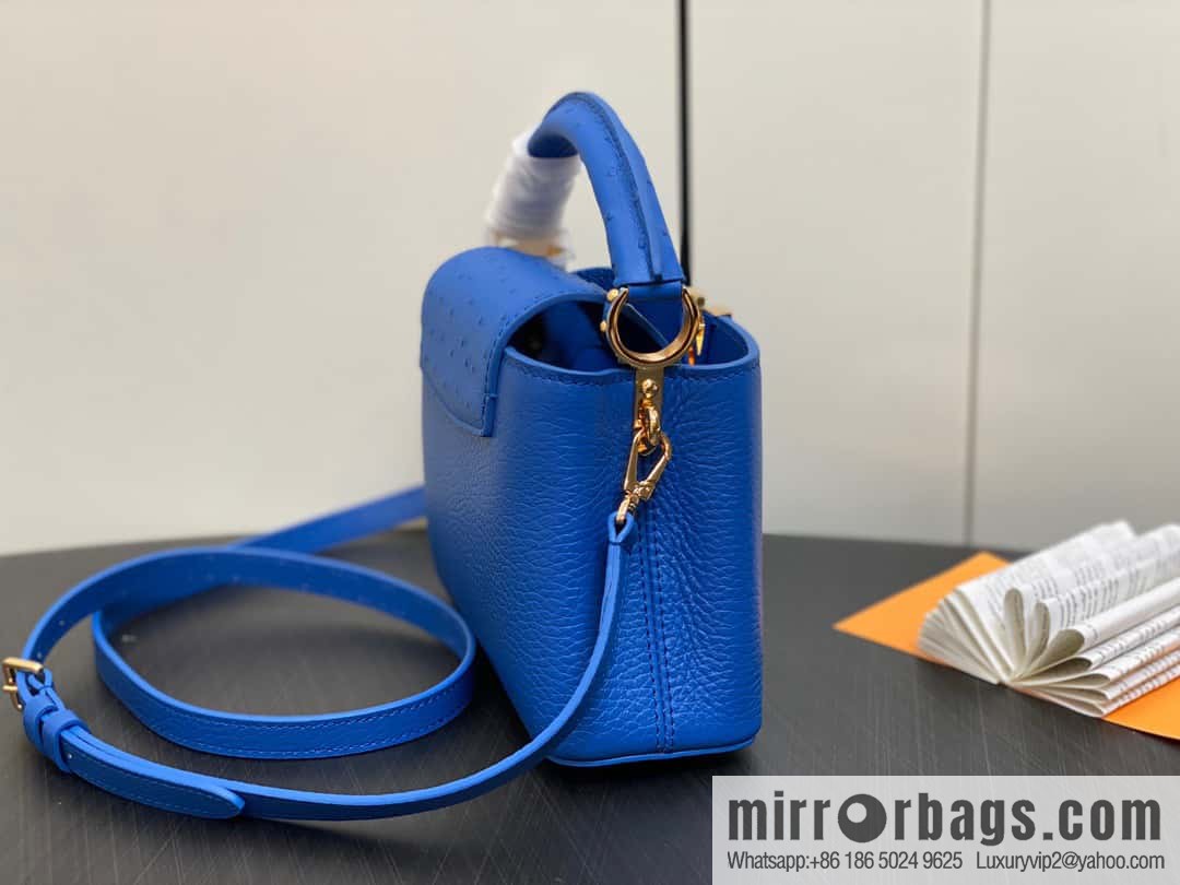 [Boutique‑grade] M81409 blue ostrich, full leather cap that English series Capucines mini handbag