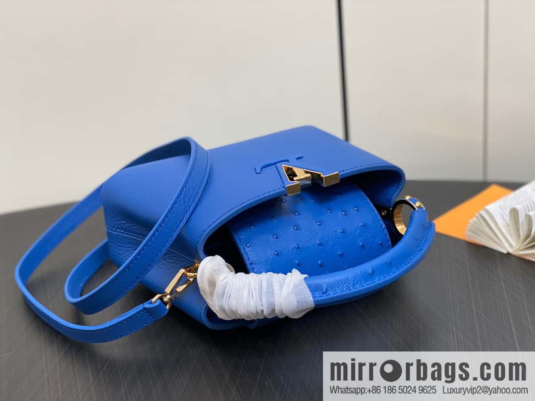 [Boutique‑grade] M81409 blue ostrich, full leather cap that English series Capucines mini handbag