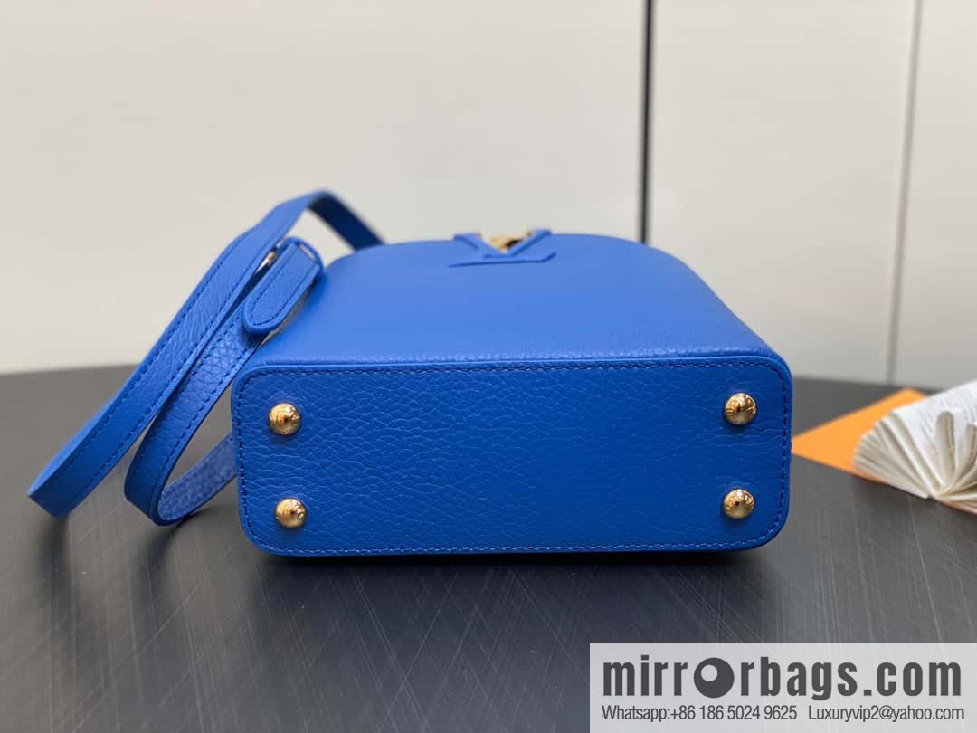 [Boutique‑grade] M81409 blue ostrich, full leather cap that English series Capucines mini handbag