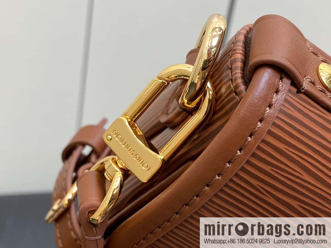 [Boutique‑grade] M23470 dark brown M23471 caramel M23469 epi saddle bag series SAUMUR BB handbag