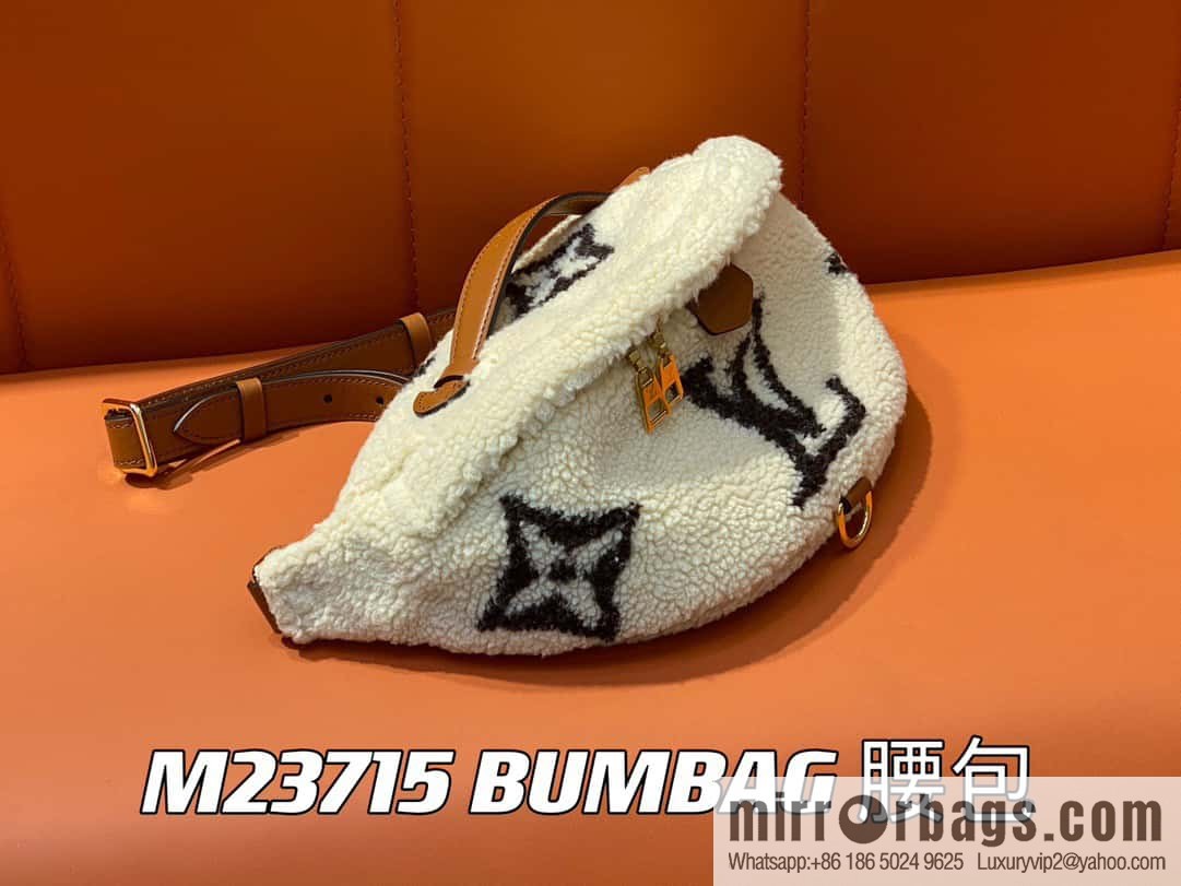 [Boutique‑grade] M23715 meters white, fanny pack, breast bag series BUMBAG fanny pack