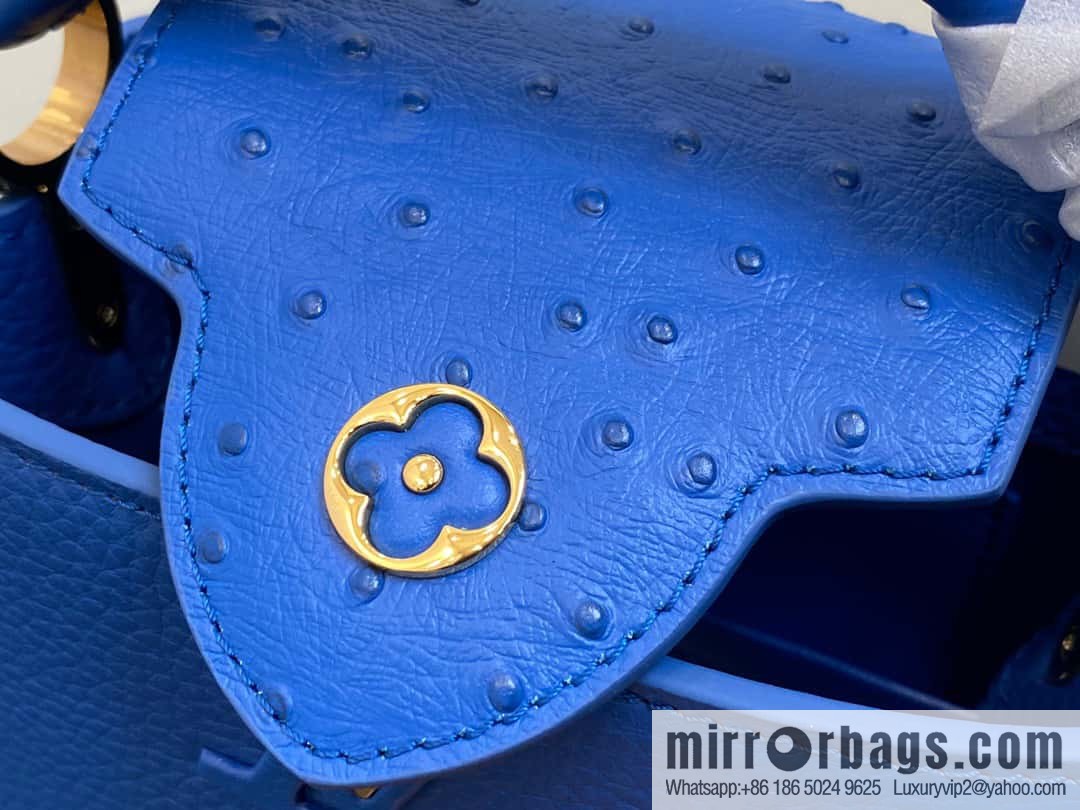 [Boutique‑grade] M81409 blue ostrich, full leather cap that English series Capucines mini handbag