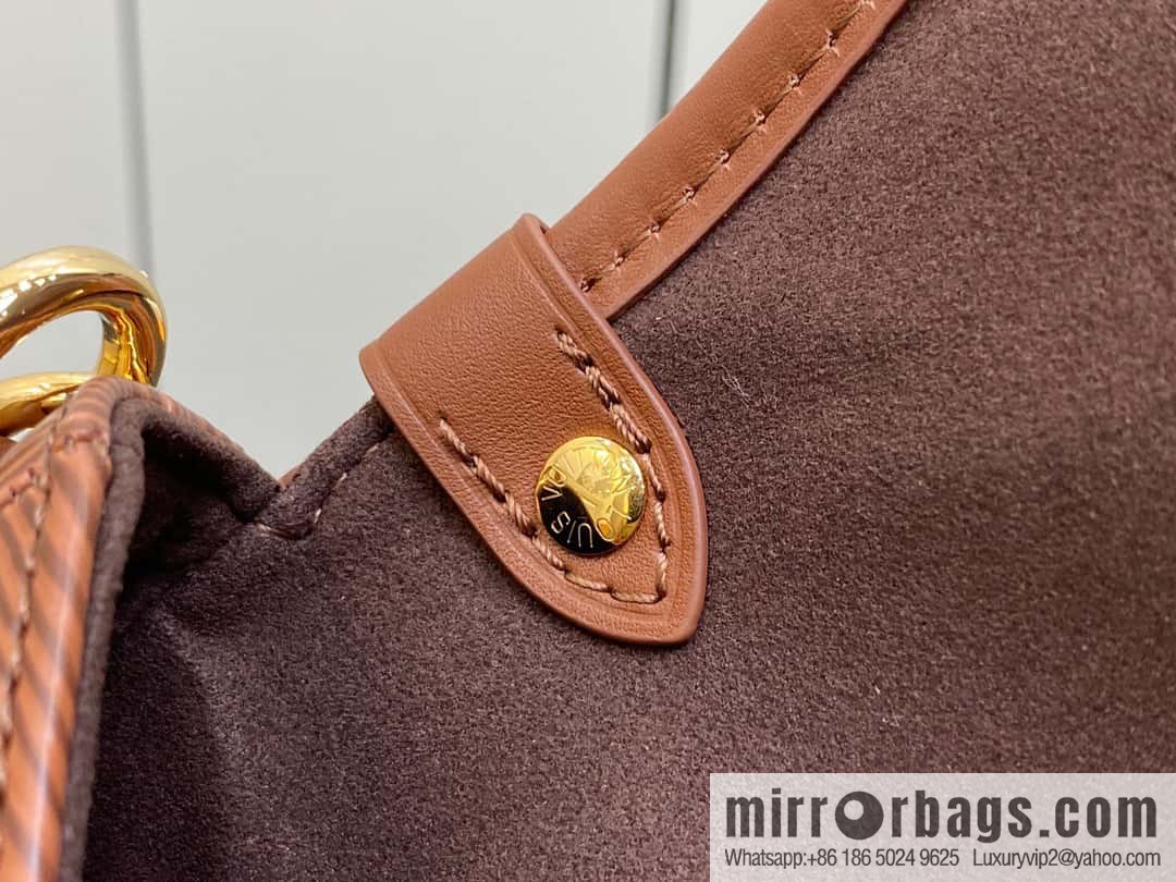 [Boutique‑grade] M23470 dark brown M23471 caramel M23469 epi saddle bag series SAUMUR BB handbag