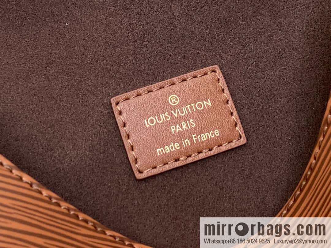 [Boutique‑grade] M23470 dark brown M23471 caramel M23469 epi saddle bag series SAUMUR BB handbag