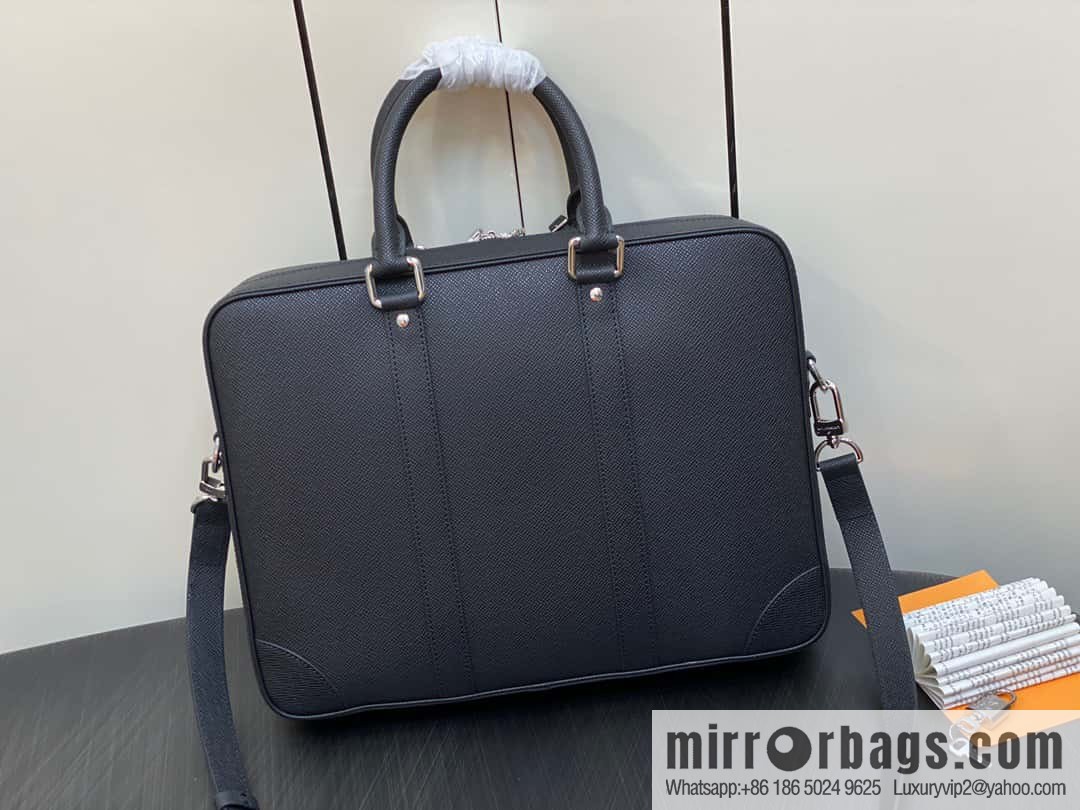 [Boutique‑grade] M30967 black full leather cross pattern briefcase series, this Voyage large briefcase