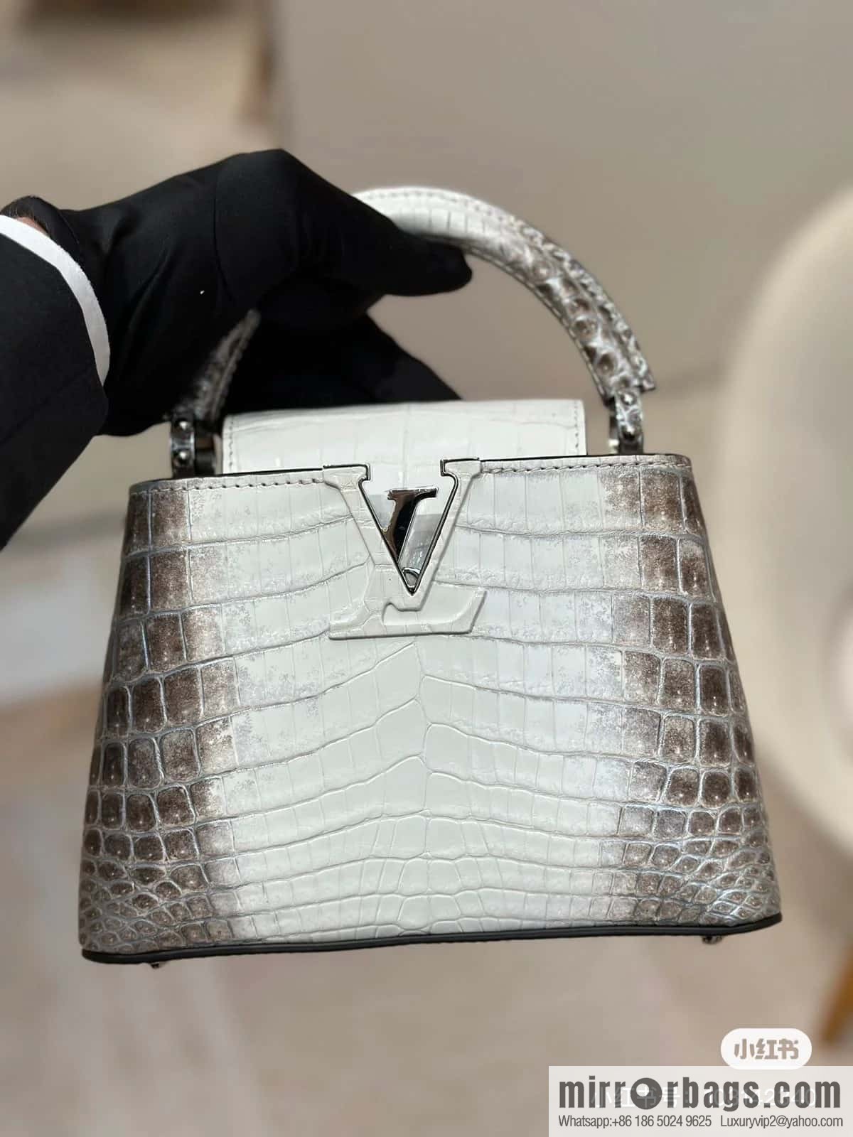 [Boutique‑grade] M48865 Himalayan, crocodile pattern full leather cap that English series Capucines mini handbag
