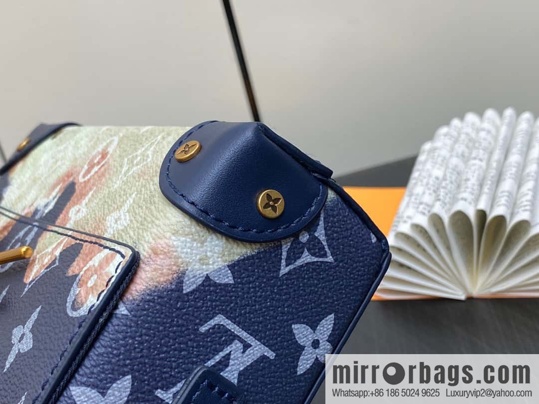 [Boutique‑grade] M82900 blue flame, men's bag messenger bag series, new Steamer series messenger bag